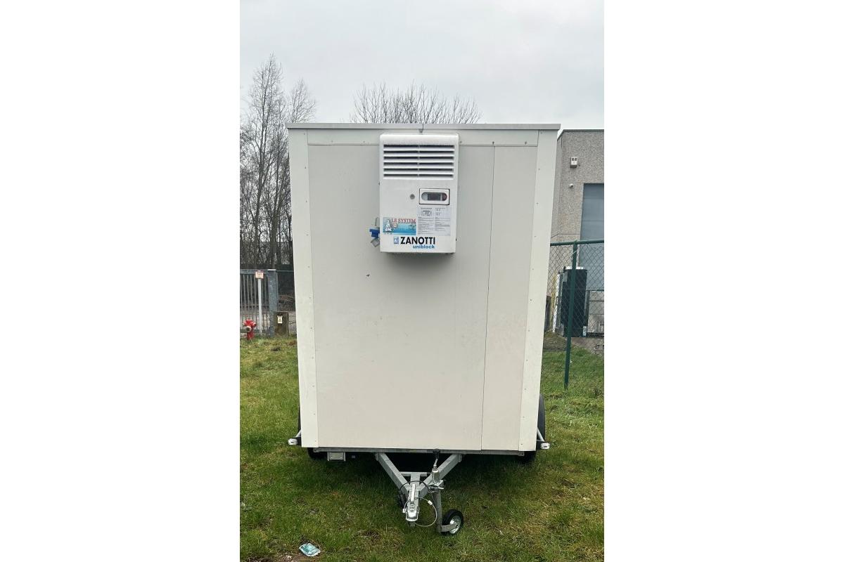 Koelwagenverhuur - LE System: Koelwagenverhuur - LE System - Koelwagen Compact  - Koelwagenverhuur - LE System